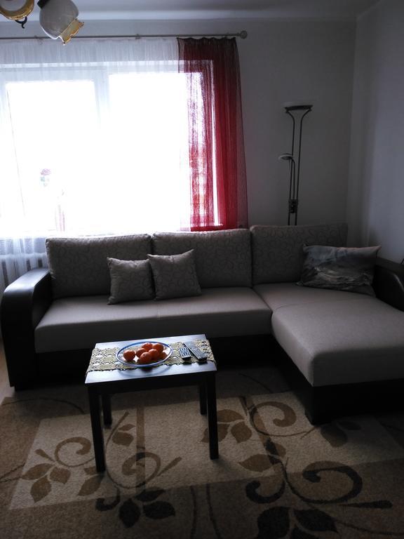 Gratarre Apartment Kuressaare Esterno foto